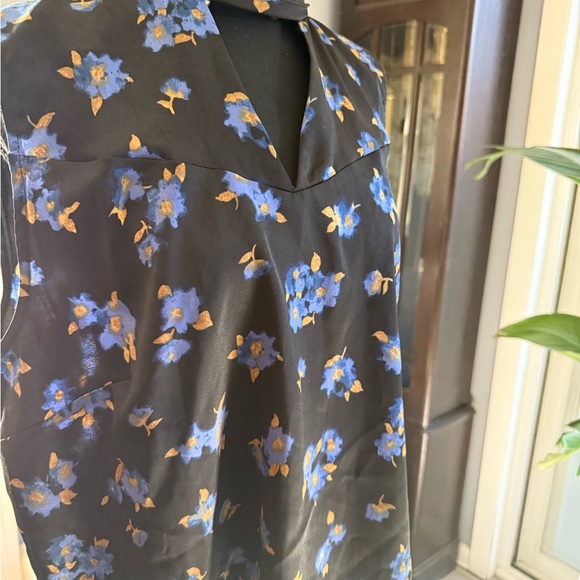 Halogen Black and Blue Floral Blouse - Picture 2 of 3
